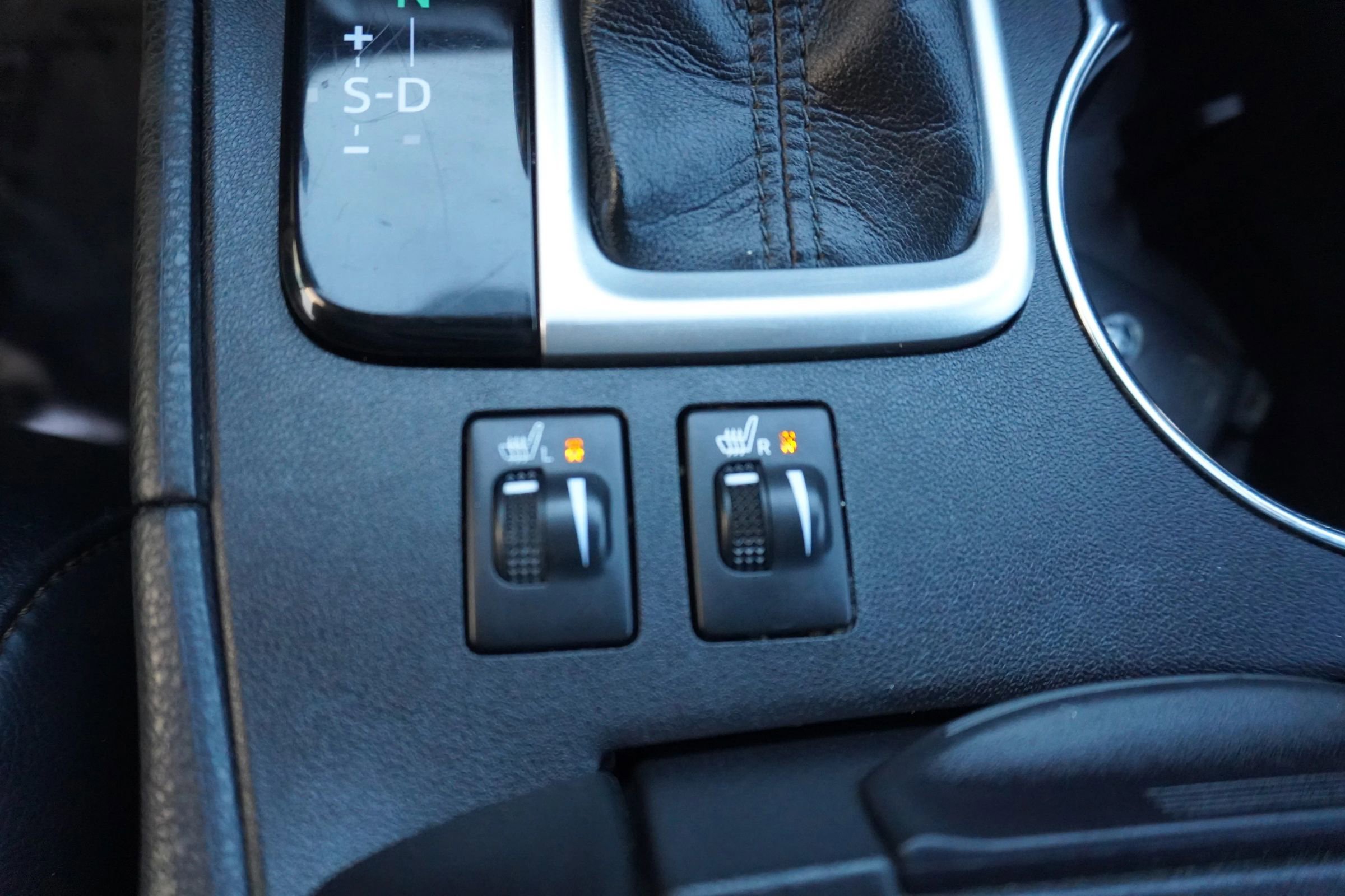 Used 2015 Toyota Highlander XLE image 21