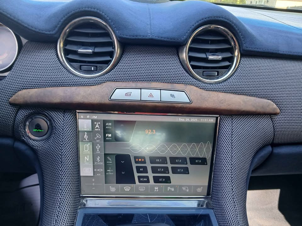 Used 2012 Fisker Karma EcoChic image 15