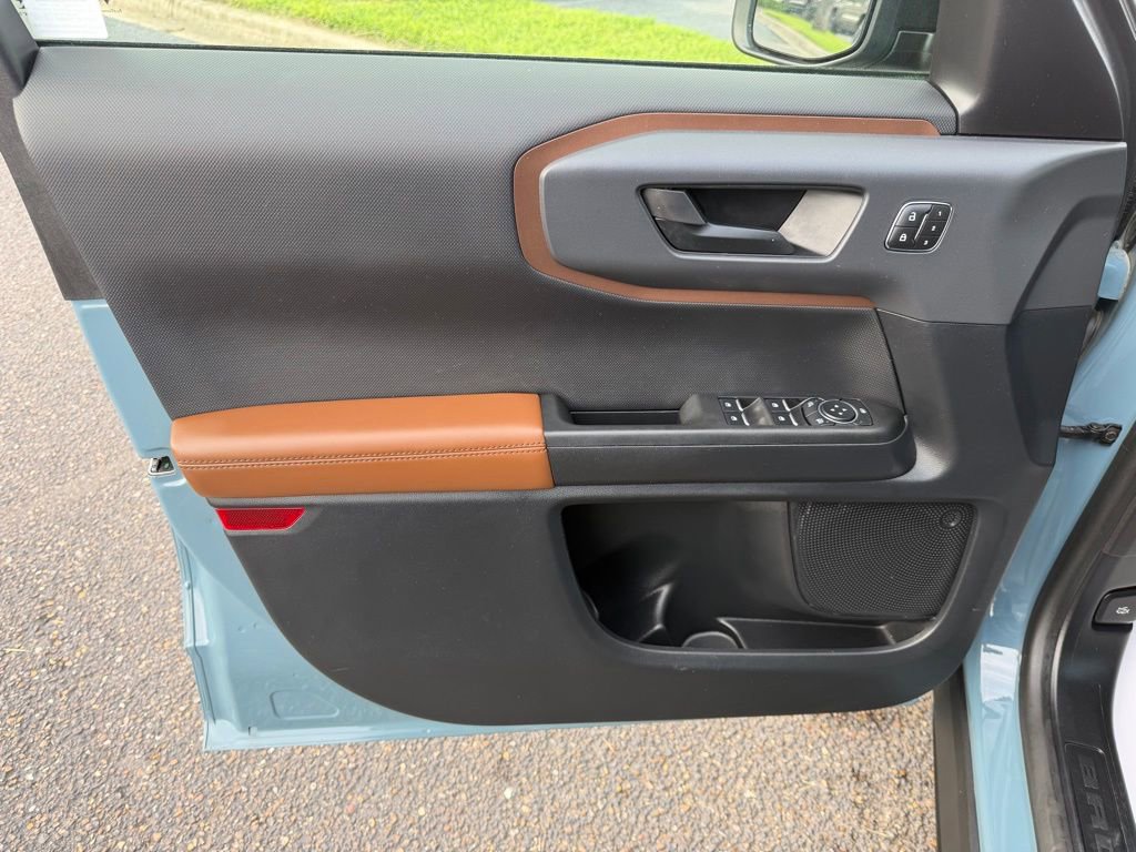 Used 2023 Ford Bronco Sport Outer Banks image 11