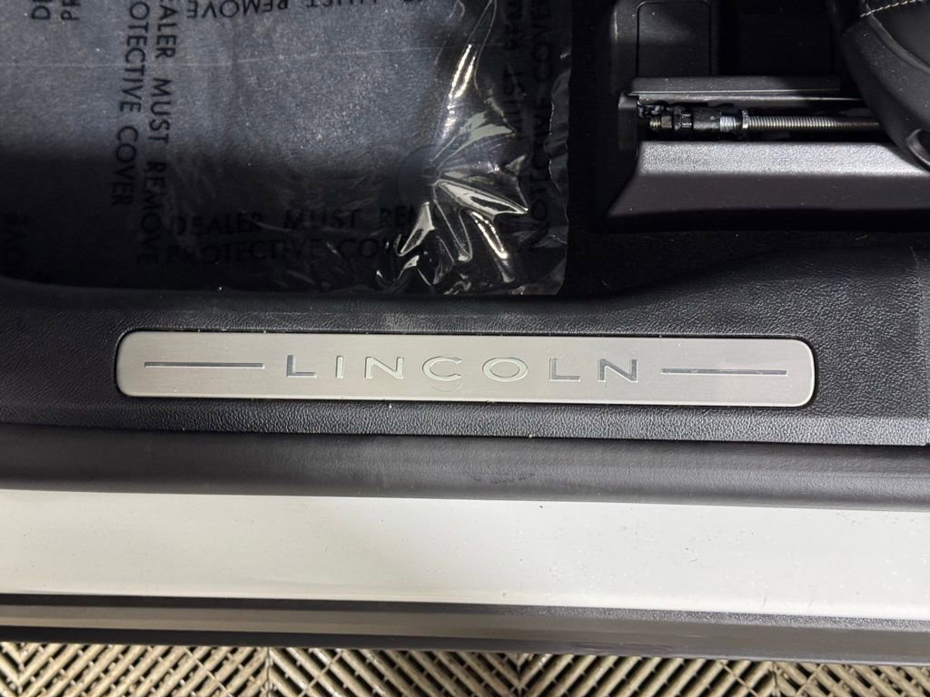 New 2025 Lincoln Corsair Grand Touring w/ Equipment Group 302A image 20
