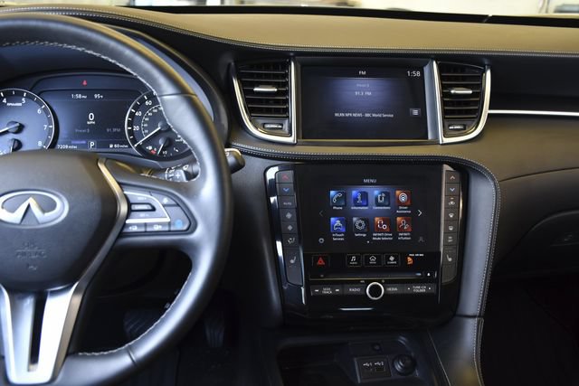 Used 2025 INFINITI QX50 Luxe AWD/4WD image 11