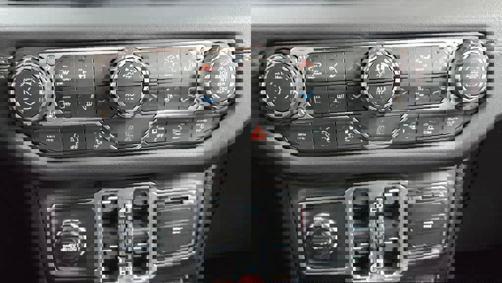 New 2026 Jeep Wrangler Unlimited Rubicon image 19