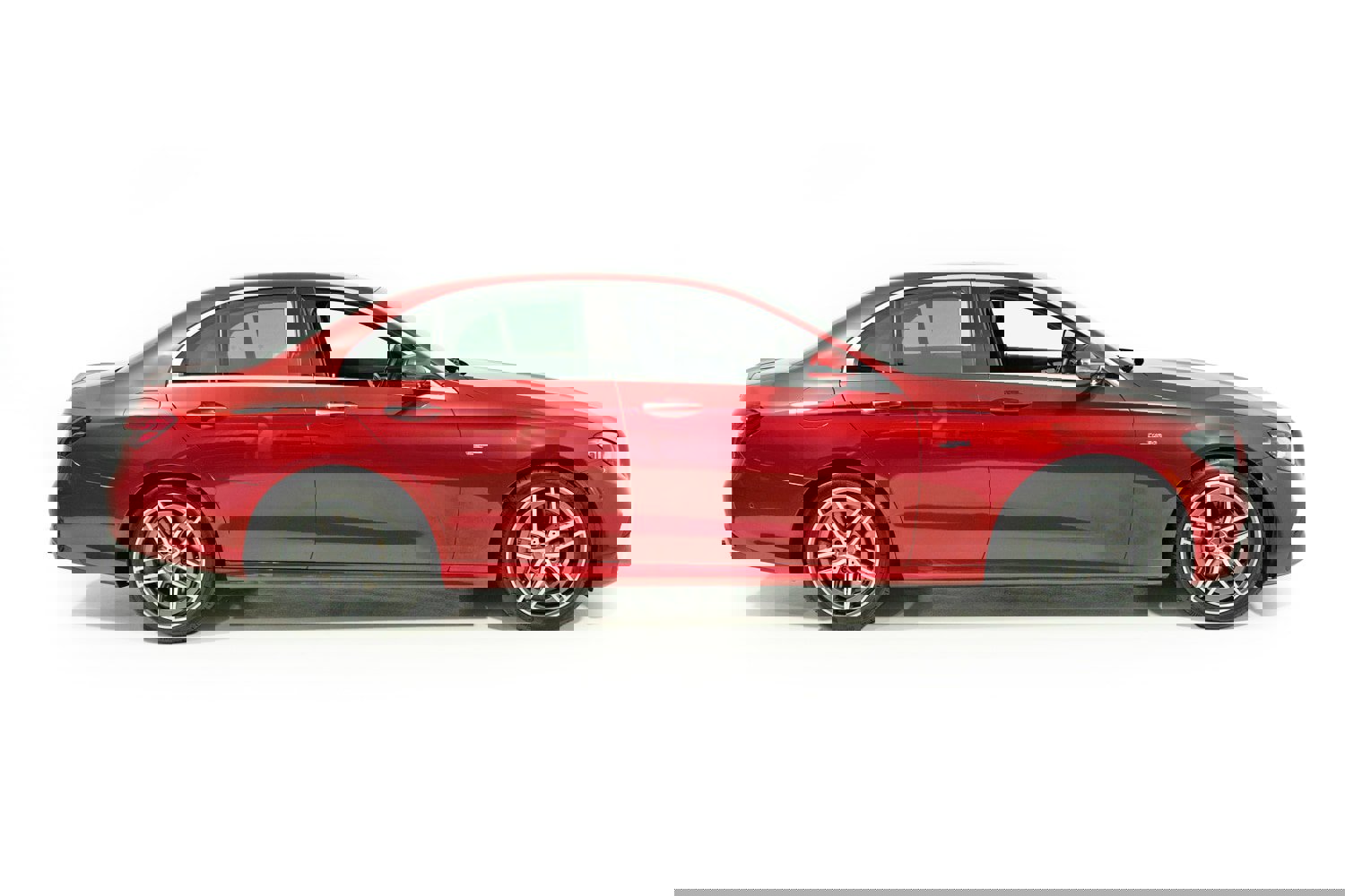 Used 2022 Mercedes-Benz E 53 AMG 4MATIC Sedan w/ Driver Assistance Package image 10