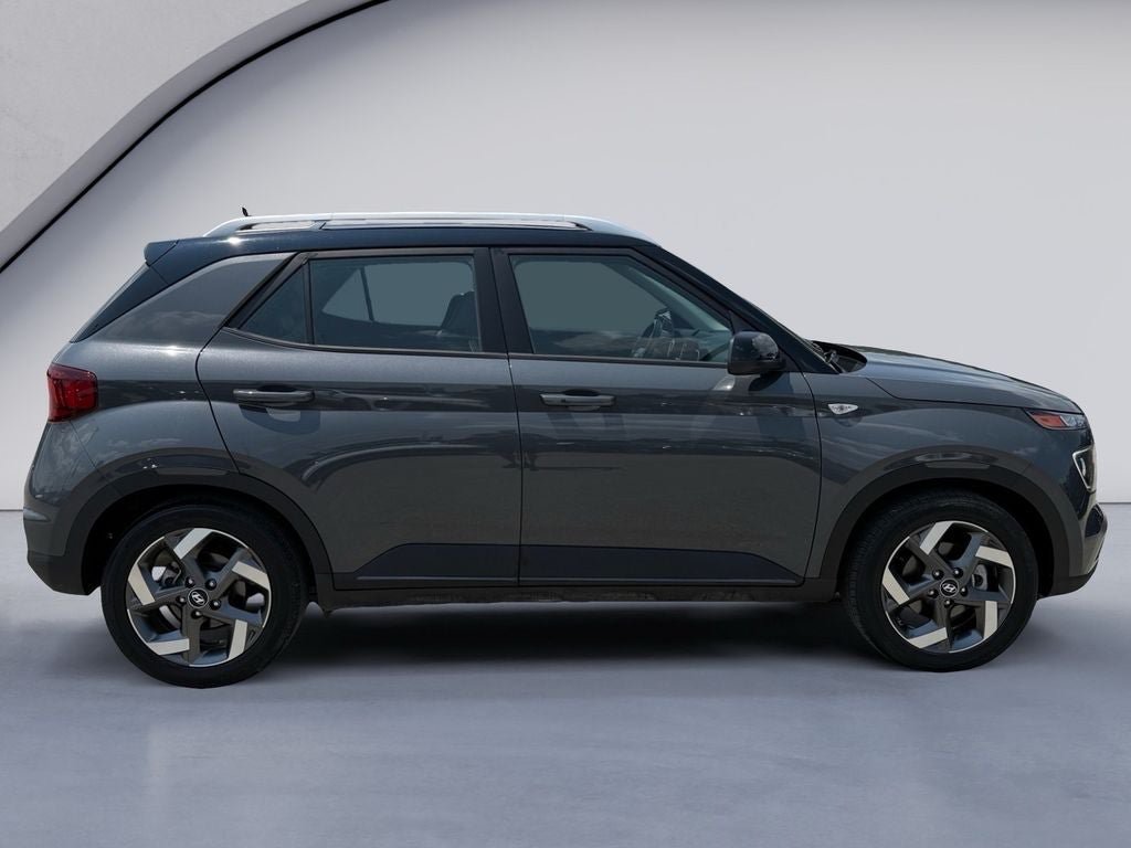 Used 2024 Hyundai Venue Limited FWD image 6
