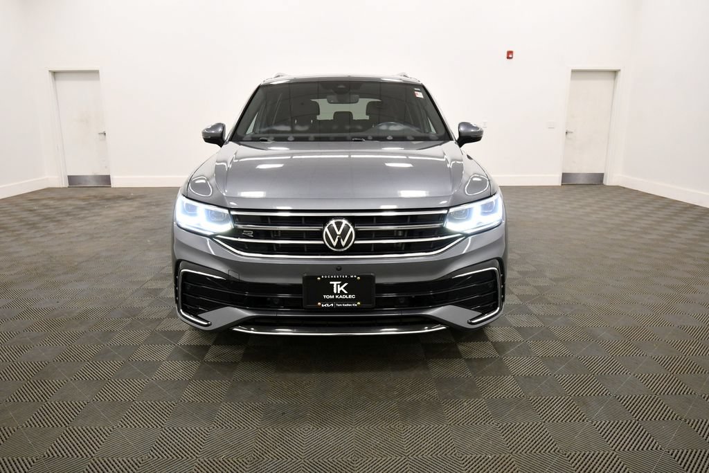 Used 2022 Volkswagen Tiguan SEL R-Line AWD/4WD image 10