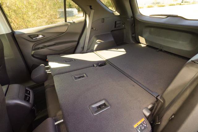 Used 2024 Chevrolet Equinox LT w/ LPO, Floor Liner Package image 29