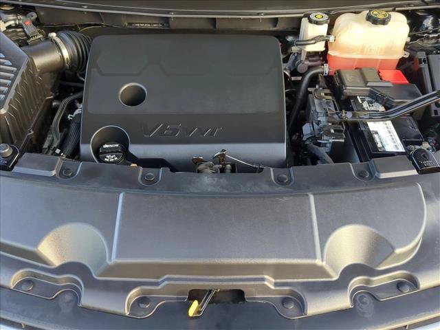 Used 2021 Chevrolet Traverse LT FWD image 23