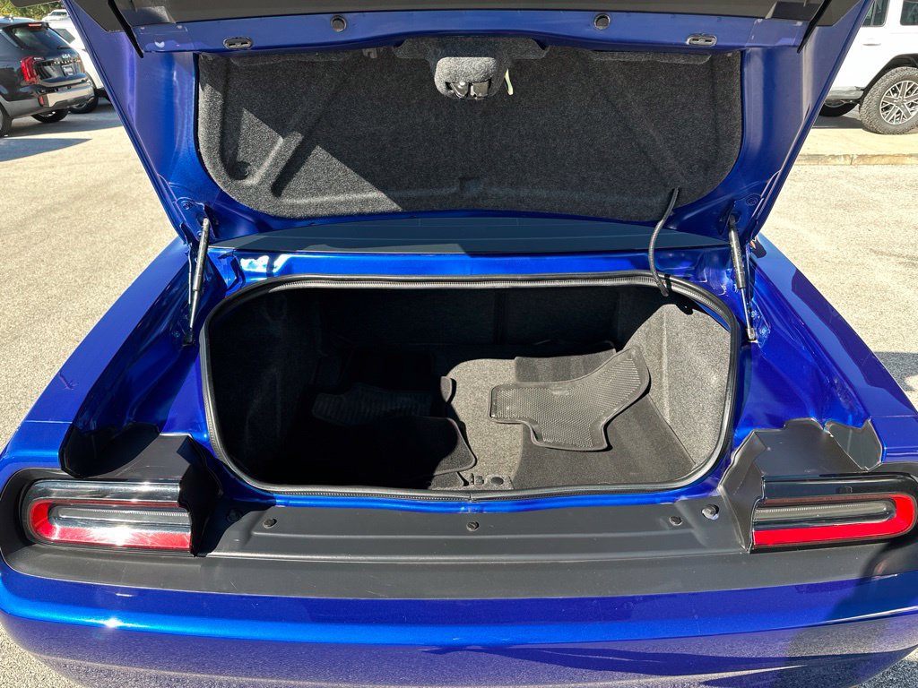 Used 2019 Dodge Challenger R/T Scat Pack w/ Plus Package RWD image 15