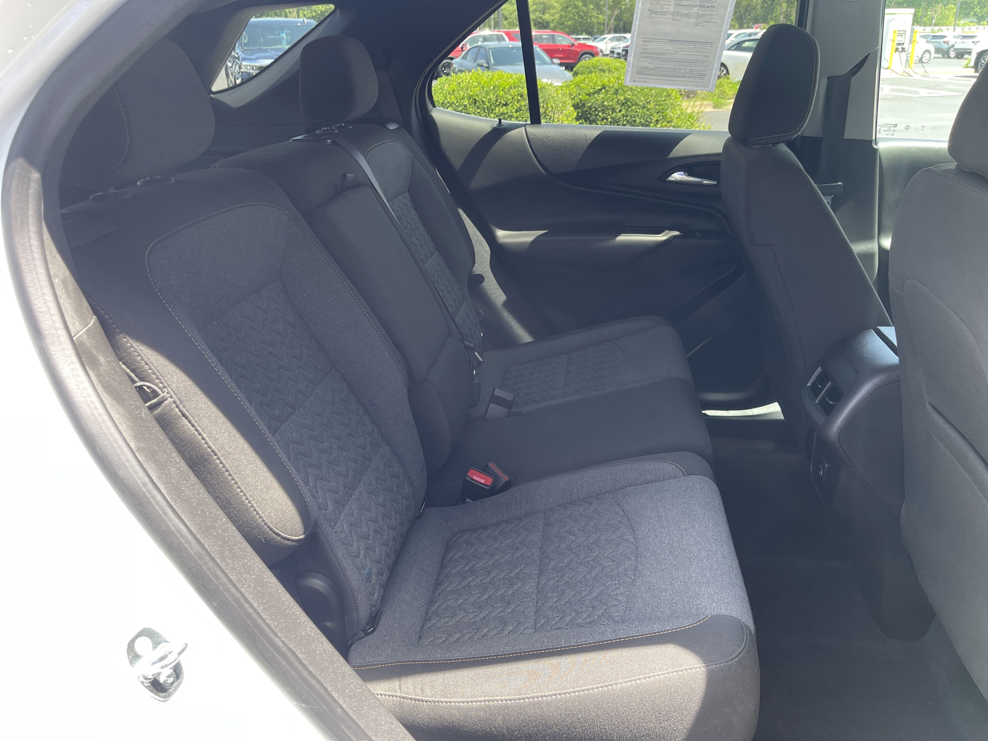 Used 2023 Chevrolet Equinox LT image 35