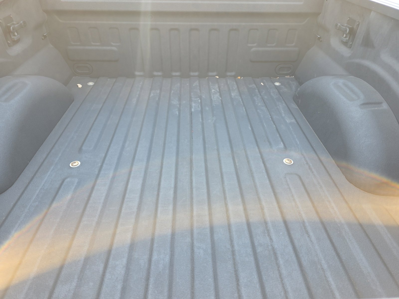 Used 2016 Ford F150 Lariat image 10