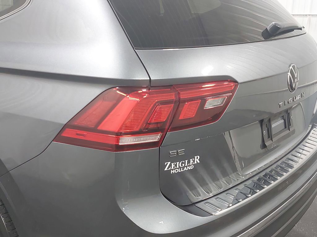 Used 2023 Volkswagen Tiguan SE image 55