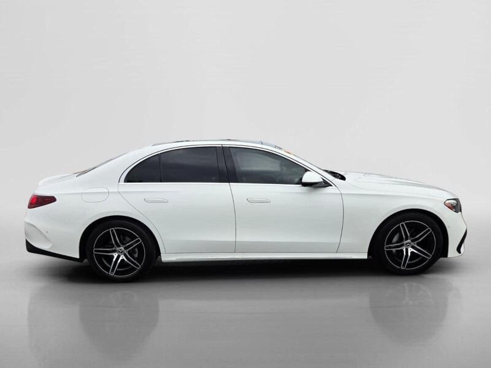Certified 2025 Mercedes-Benz E 350 Sedan image 6