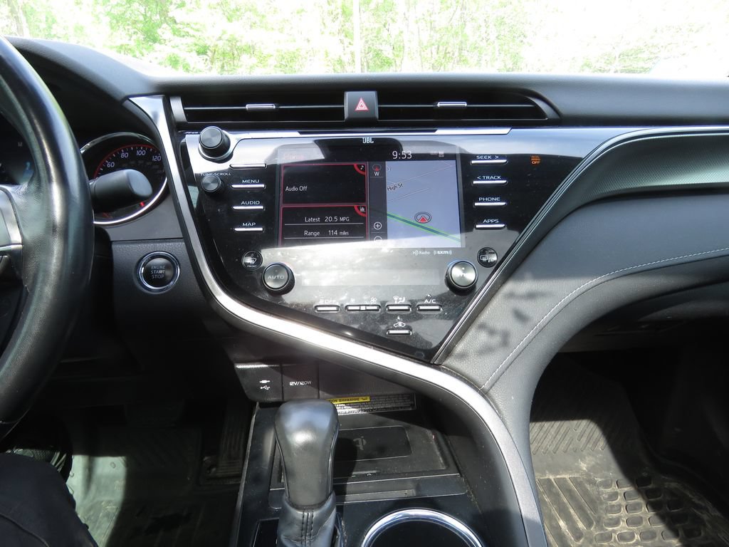 Used 2019 Toyota Camry XSE w/ Navigation Package FWD image 26