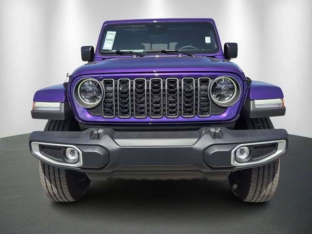 Used 2026 Jeep Gladiator Sport AWD/4WD image 2