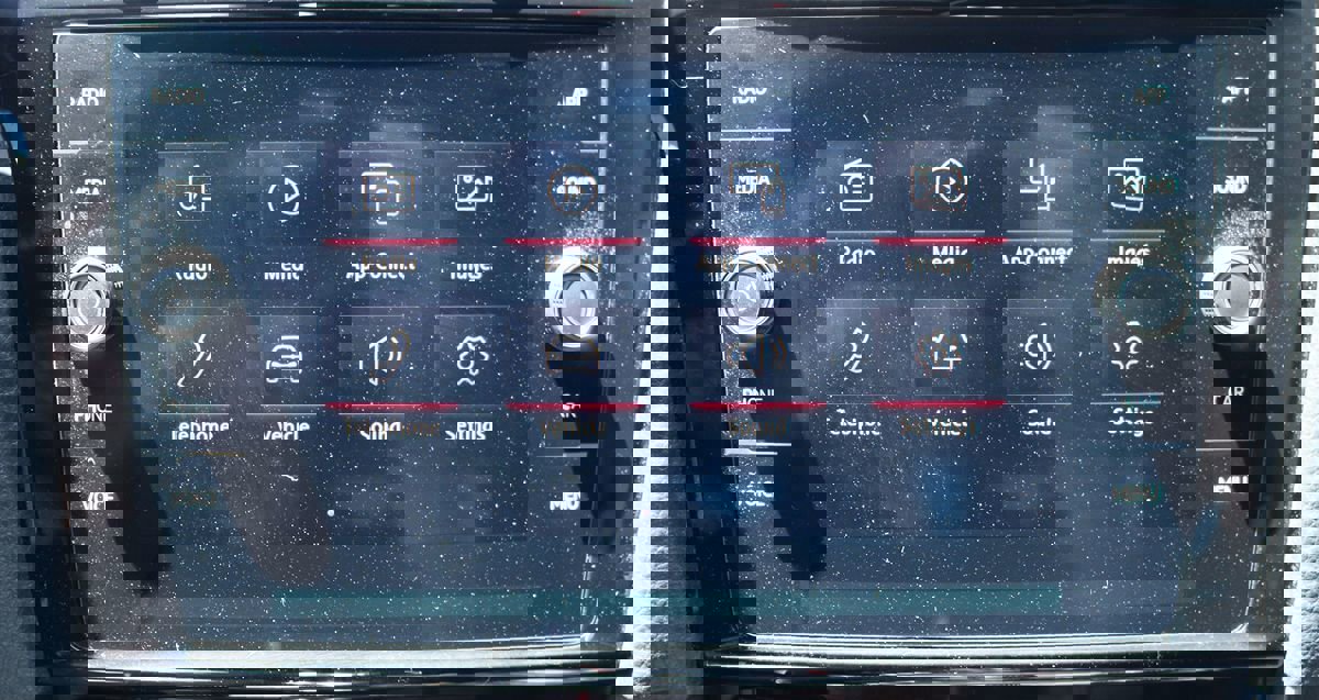 Used 2019 Volkswagen GTI SE w/ SE Experience Package image 49