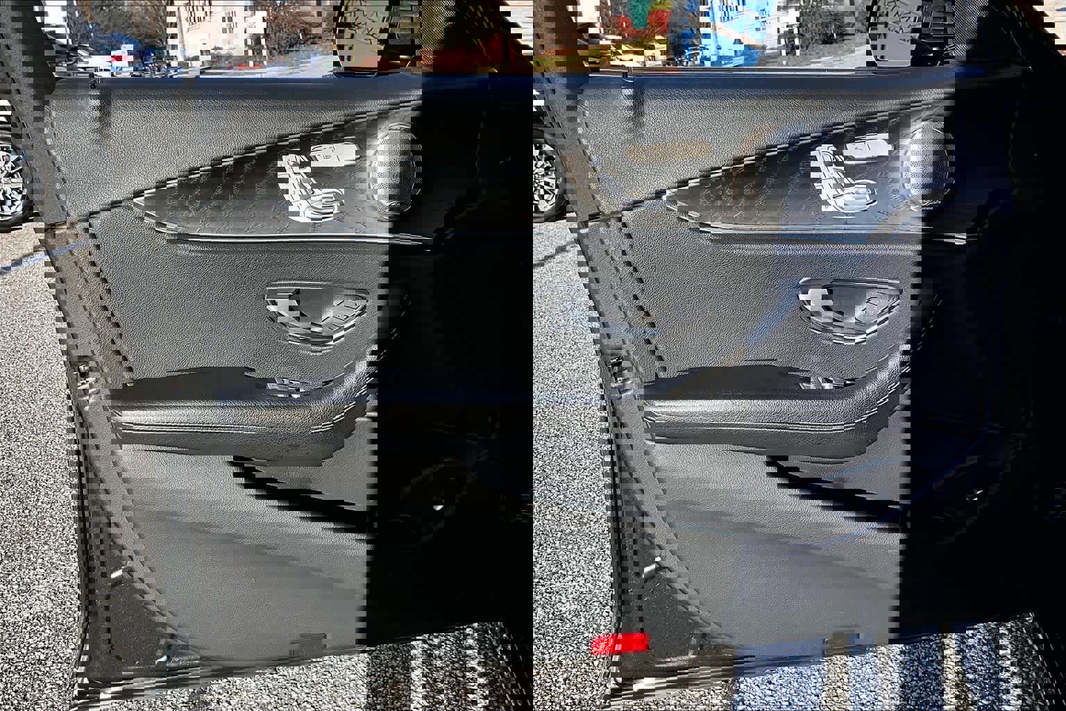 Used 2022 Mercedes-Benz E 350 4MATIC Sedan image 21