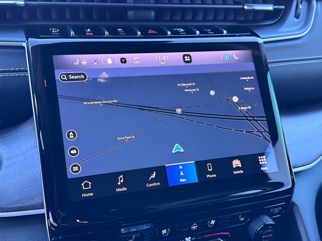 Used 2023 Jeep Grand Cherokee L Limited w/ Luxury Tech Group II image 27