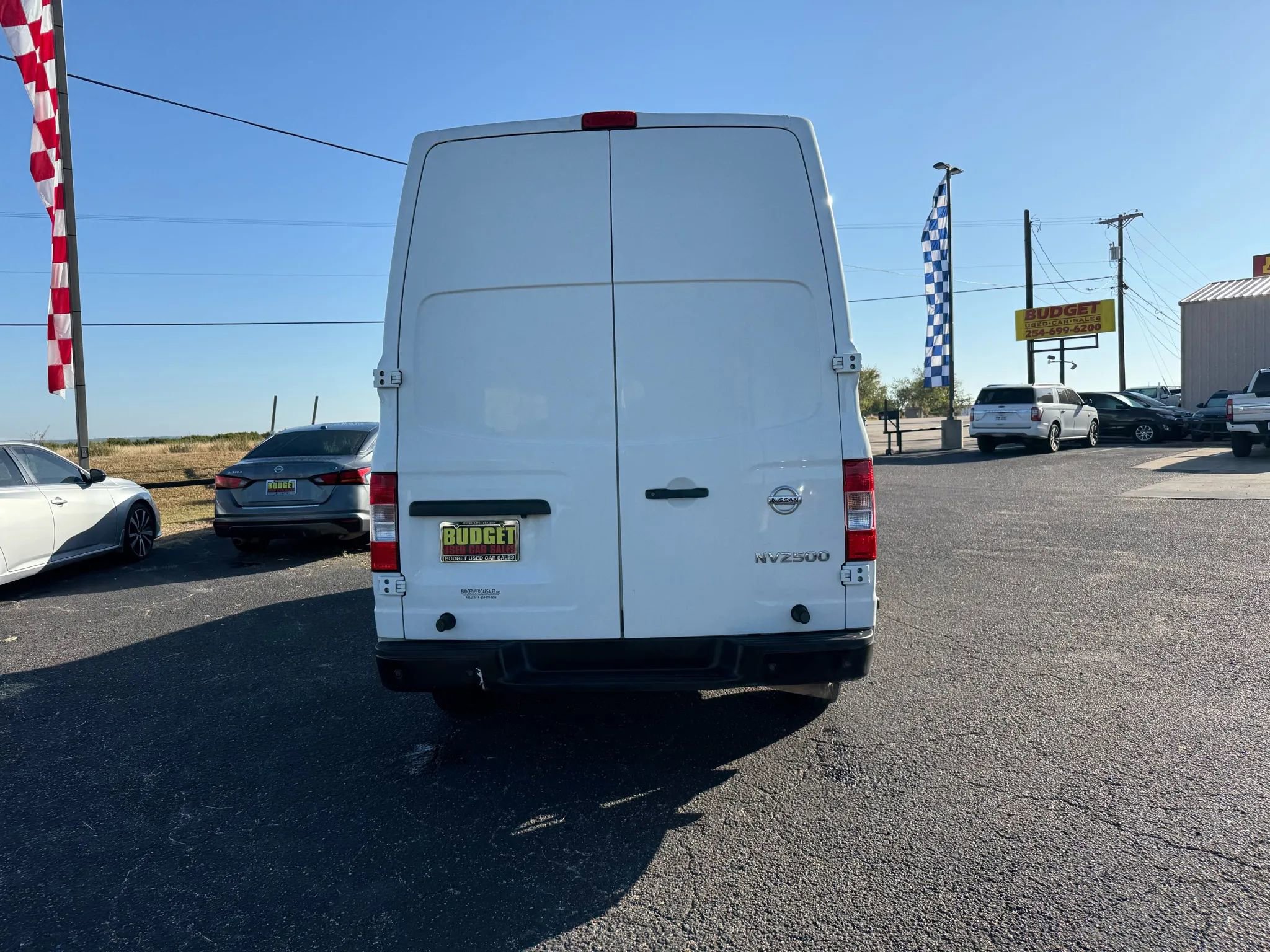 Used 2018 Nissan NV 2500 SV image 6