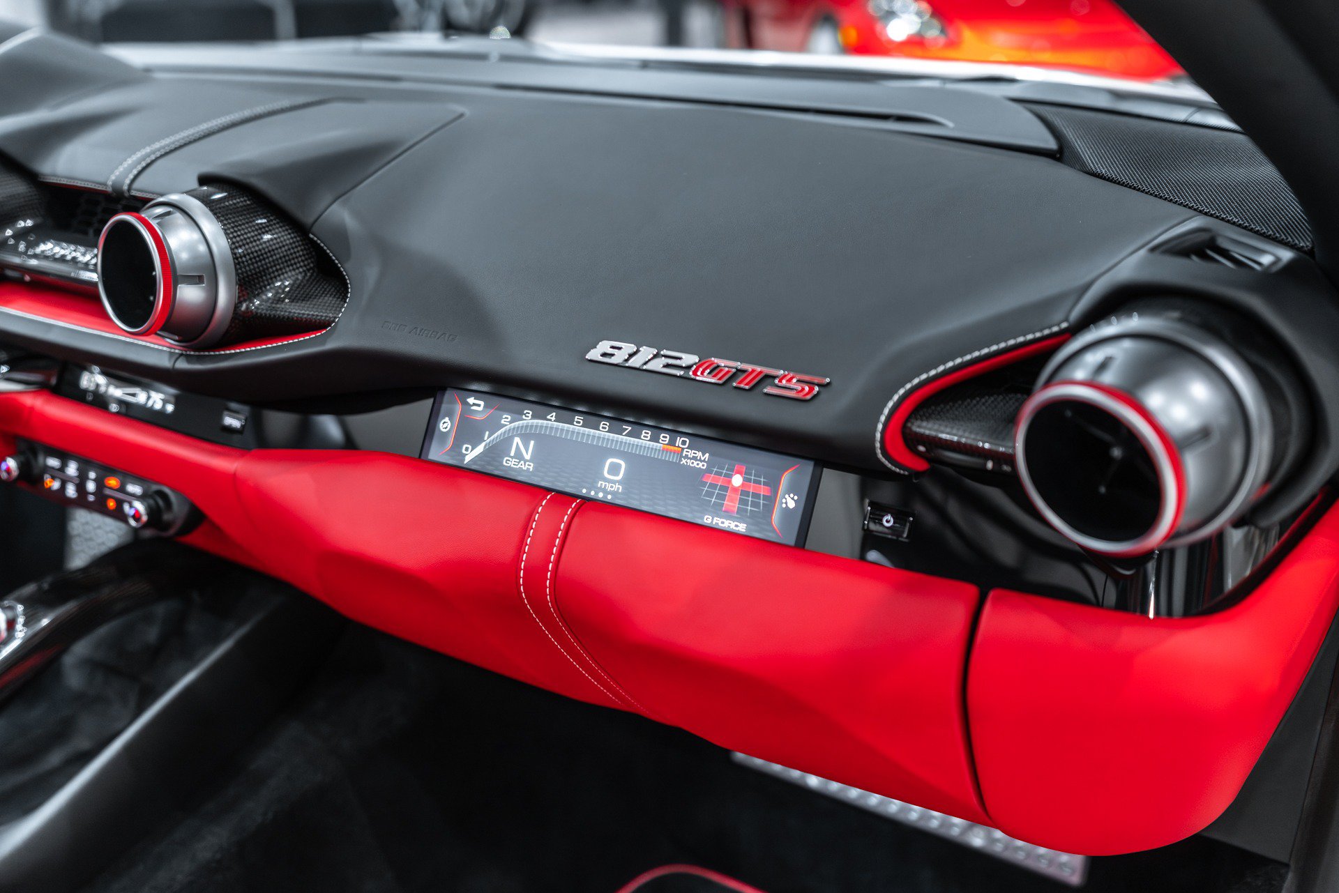 Used 2023 Ferrari 812 GTS RWD image 29