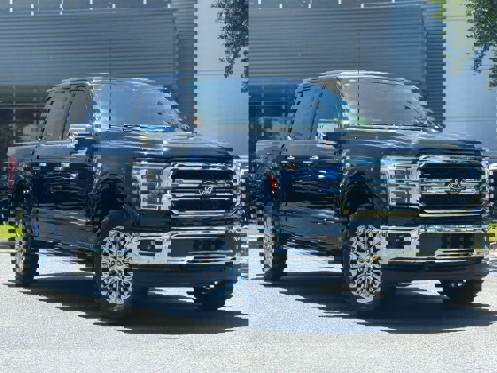 New 2025 Ford F150 Lariat w/ Equipment Group 501A Mid image 2