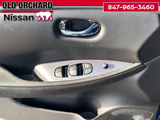Used 2025 Nissan Leaf S image 8
