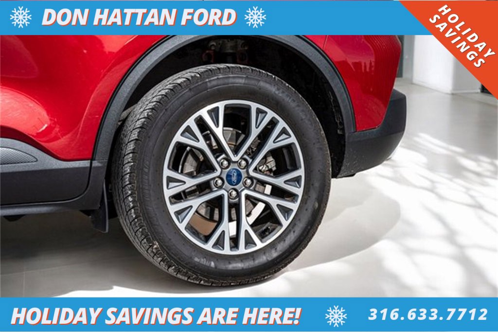 Used 2020 Ford Escape SEL image 32