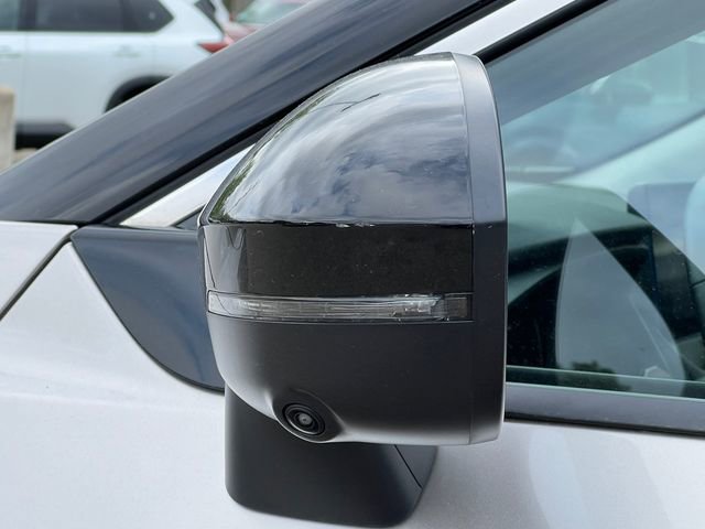 Used 2025 Nissan Rogue SL w/ Tech Package AWD/4WD image 39