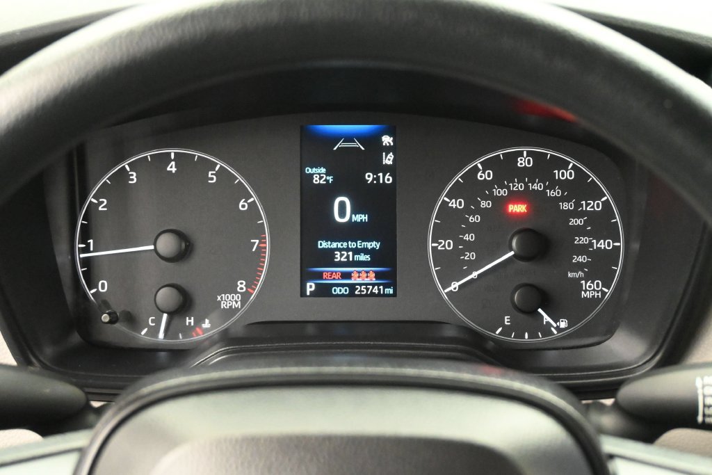 Used 2024 Toyota Corolla LE FWD image 8