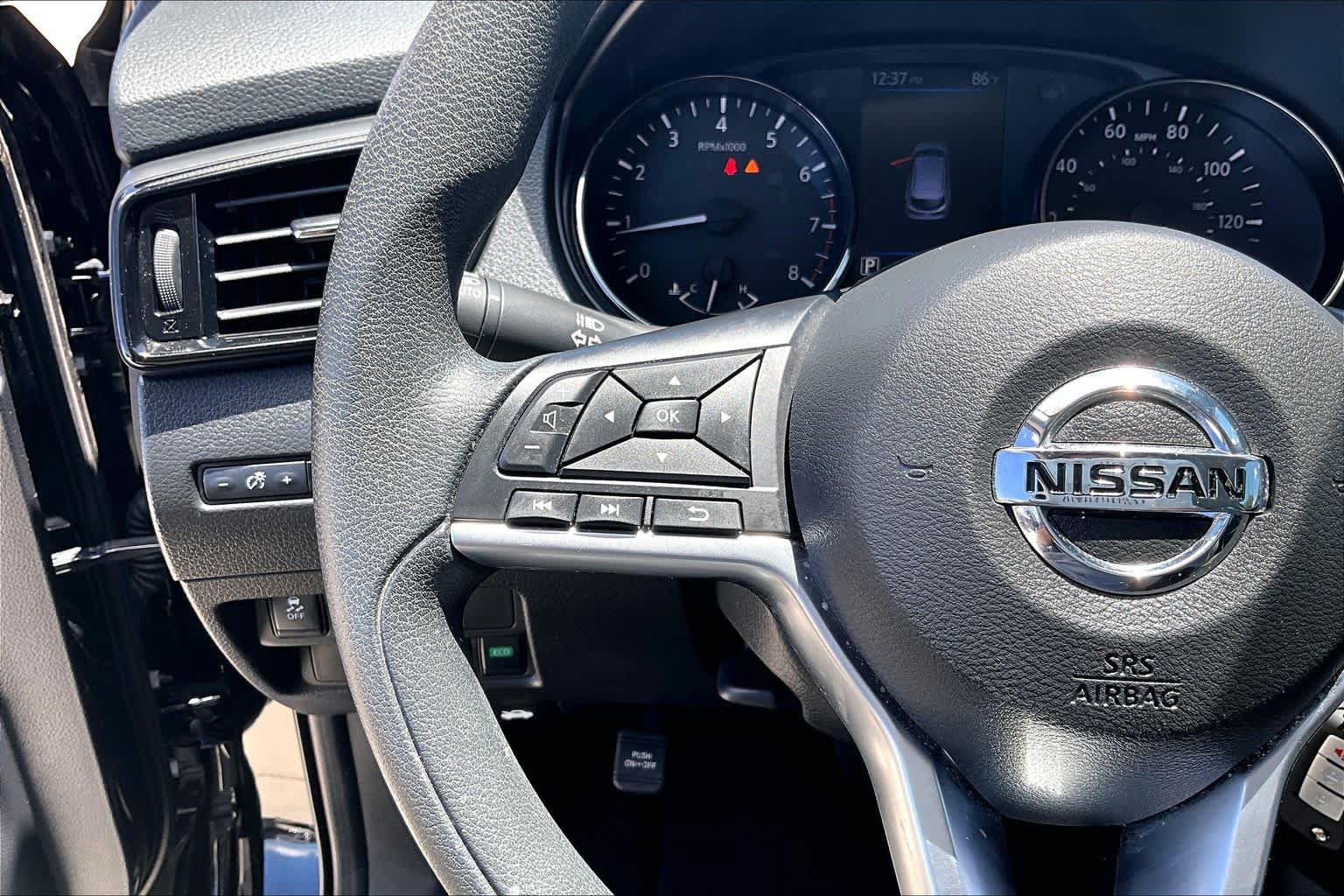 Used 2022 Nissan Rogue Sport S FWD image 21