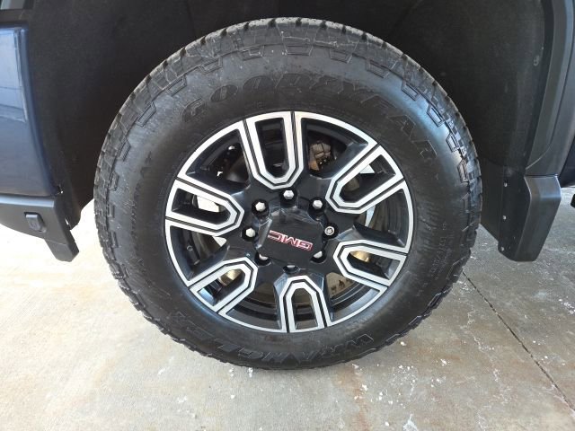 Used 2021 GMC Sierra 2500 AT4 w/ AT4 Premium Plus Package image 82