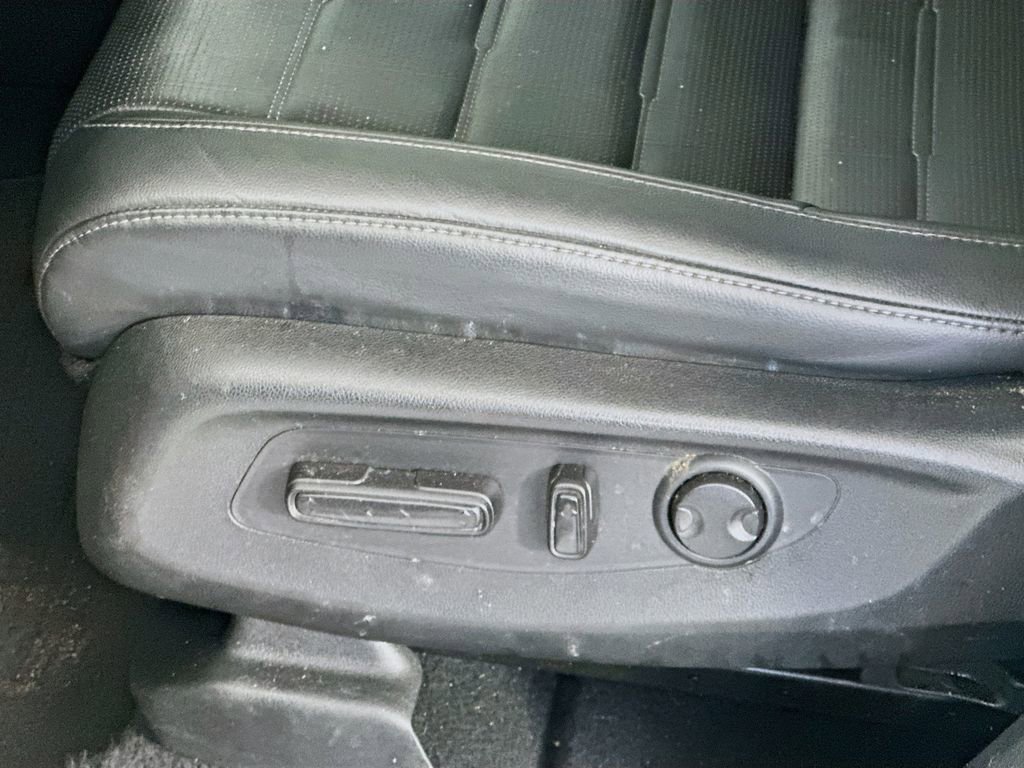 Used 2023 Honda CR-V EX-L image 22