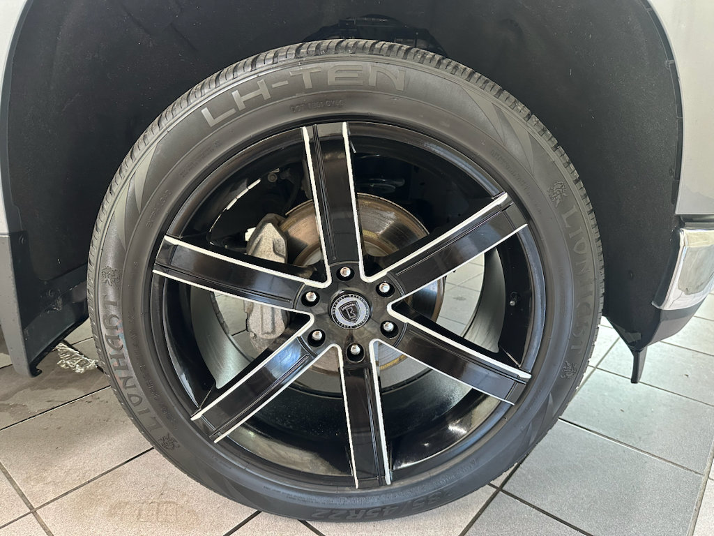 Certified 2022 Chevrolet Silverado 1500 LT AWD/4WD image 13