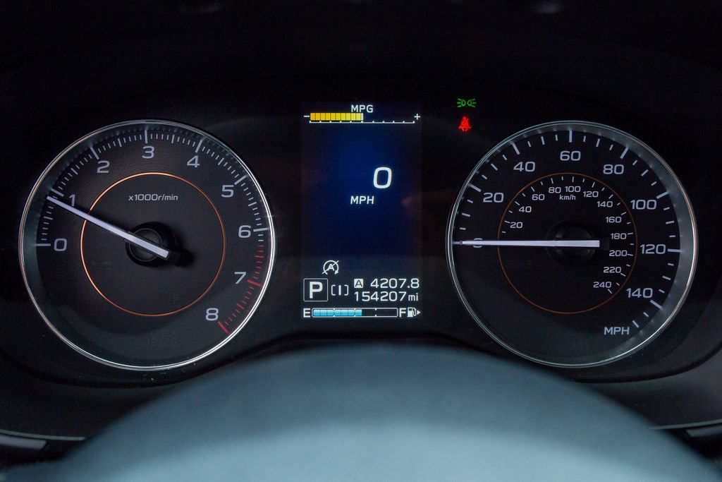 Used 2020 Subaru Crosstrek 2.0i Limited w/ Moonroof Package AWD/4WD image 3
