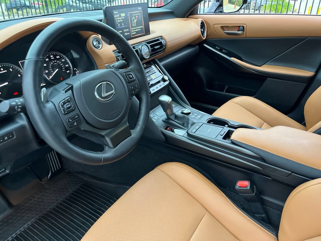 Used 2024 Lexus IS 300 w/ Comfort Package RWD image 18