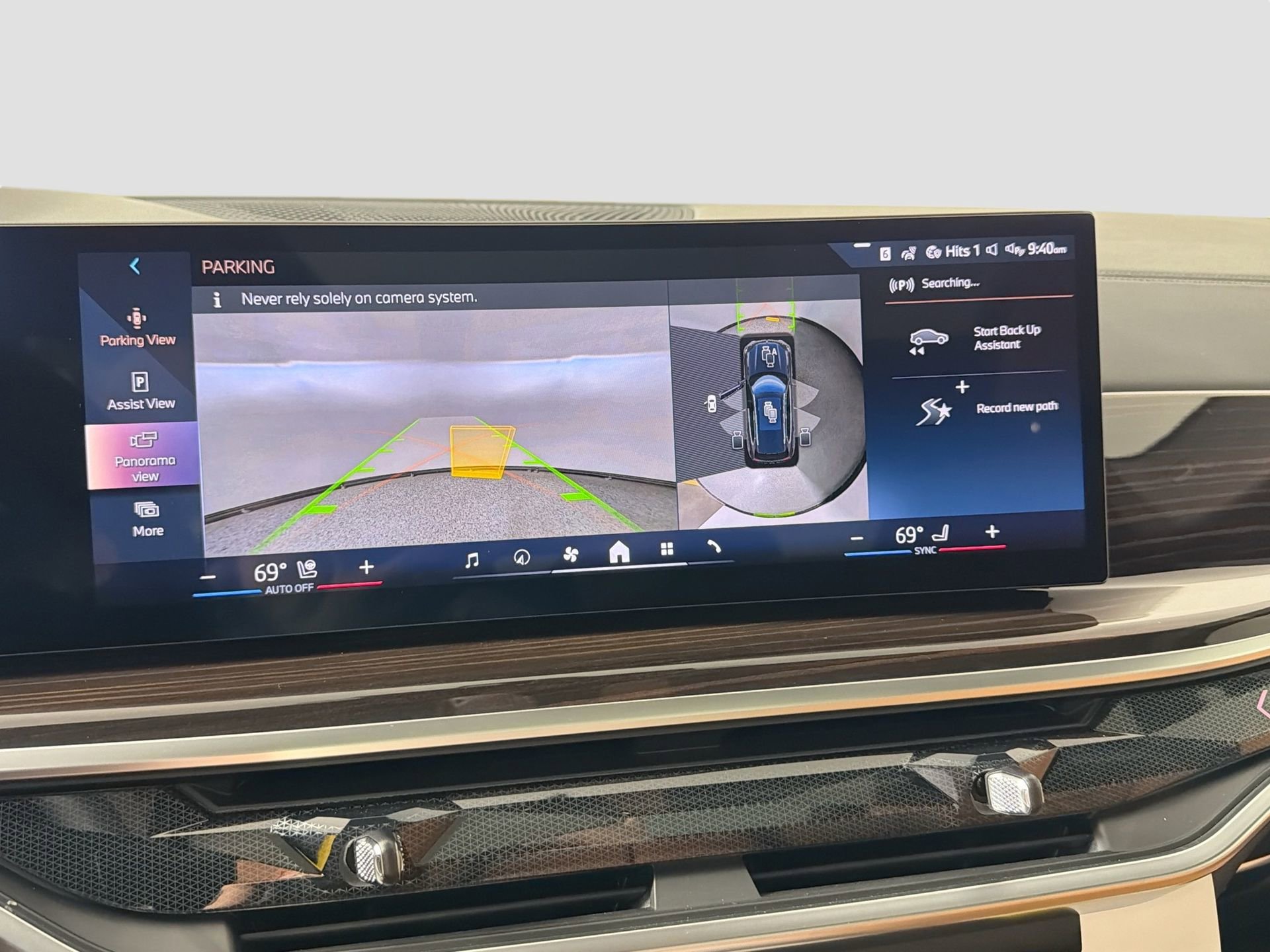 New 2026 BMW X5 sDrive40i w/ Climate Comfort Package image 13