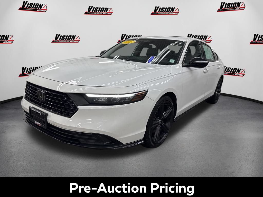 Used 2023 Honda Accord Sport image 1