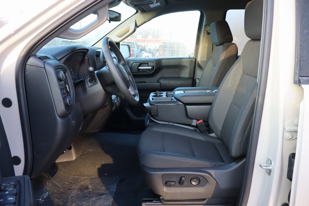 New 2026 Chevrolet Silverado 1500 Custom Trail Boss w/ LPO, Dark Essentials Package image 6