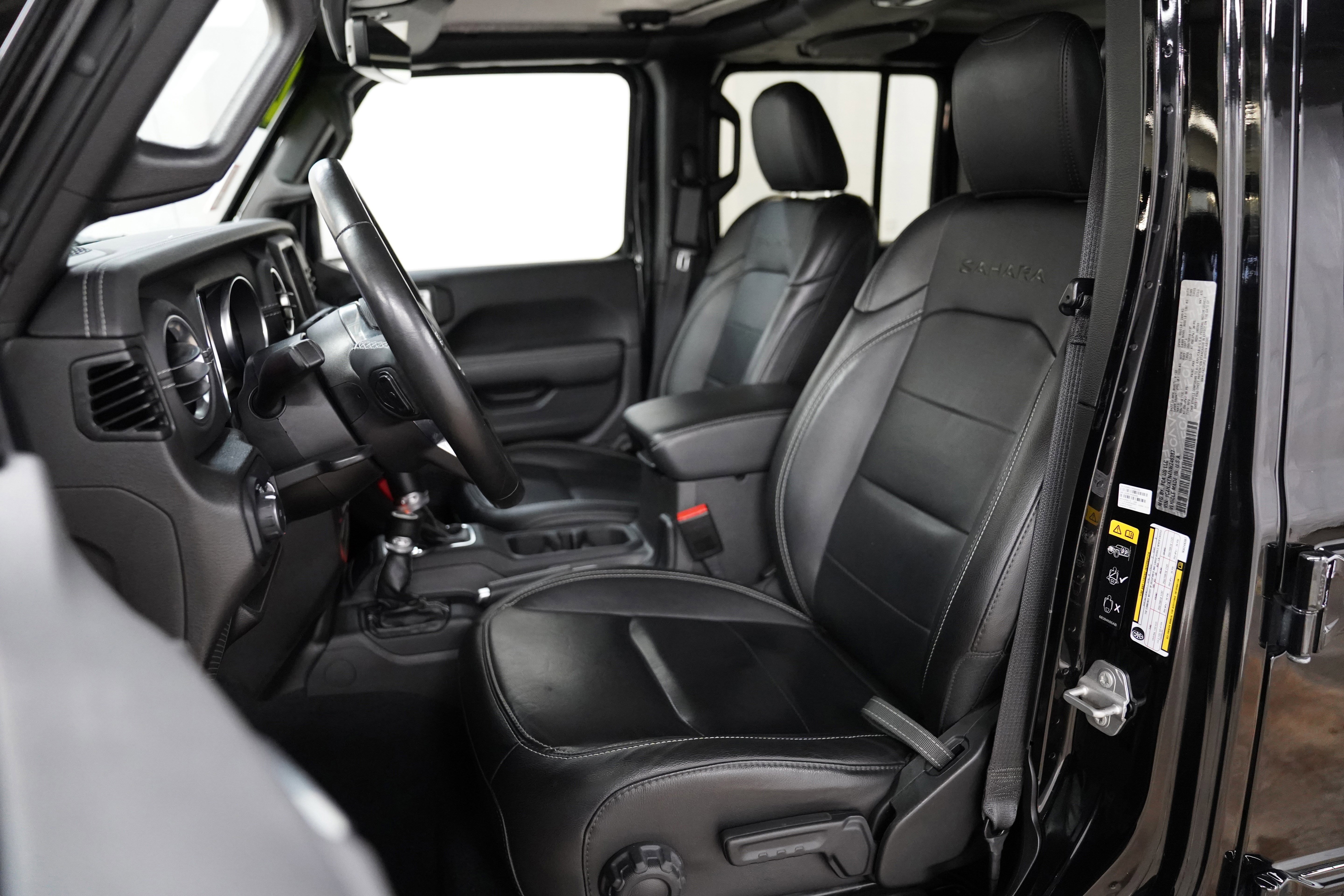 Certified 2022 Jeep Wrangler Unlimited Sahara w/ Cold Weather Group image 4