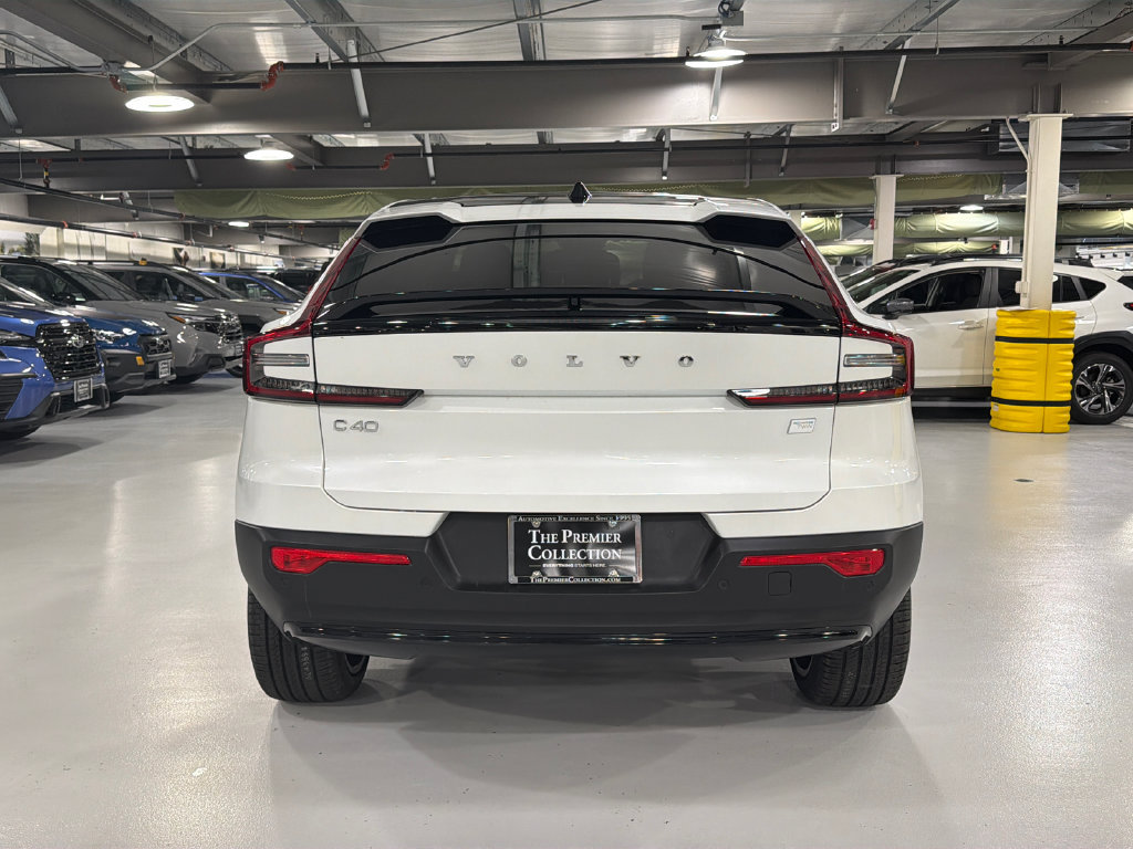Certified 2023 Volvo C40 P8 Recharge Ultimate AWD/4WD image 5