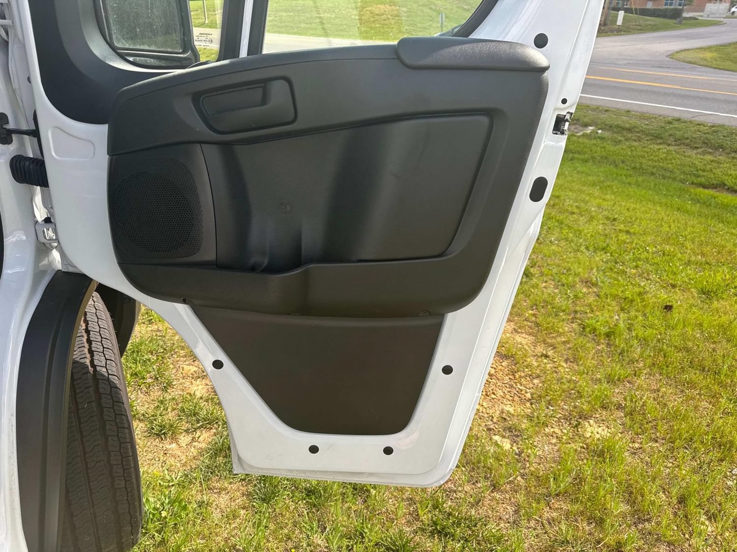 New 2026 RAM ProMaster 1500 w/ Convenience Group FWD image 24