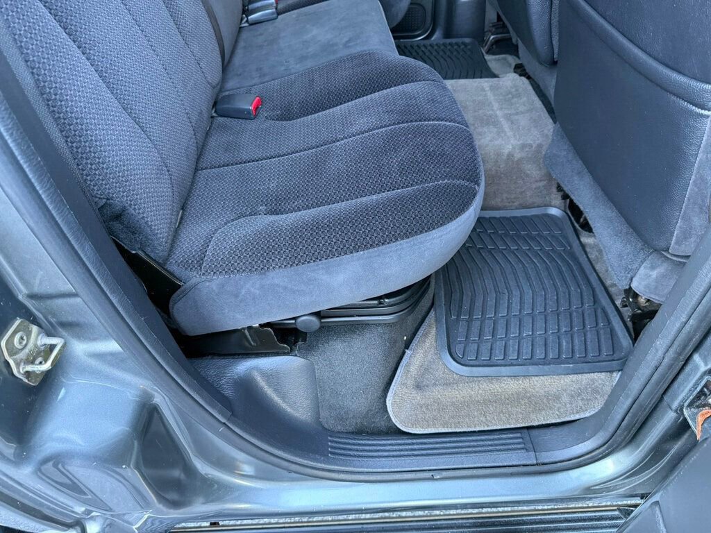 Used 2005 Dodge Ram 2500 Truck SLT image 47