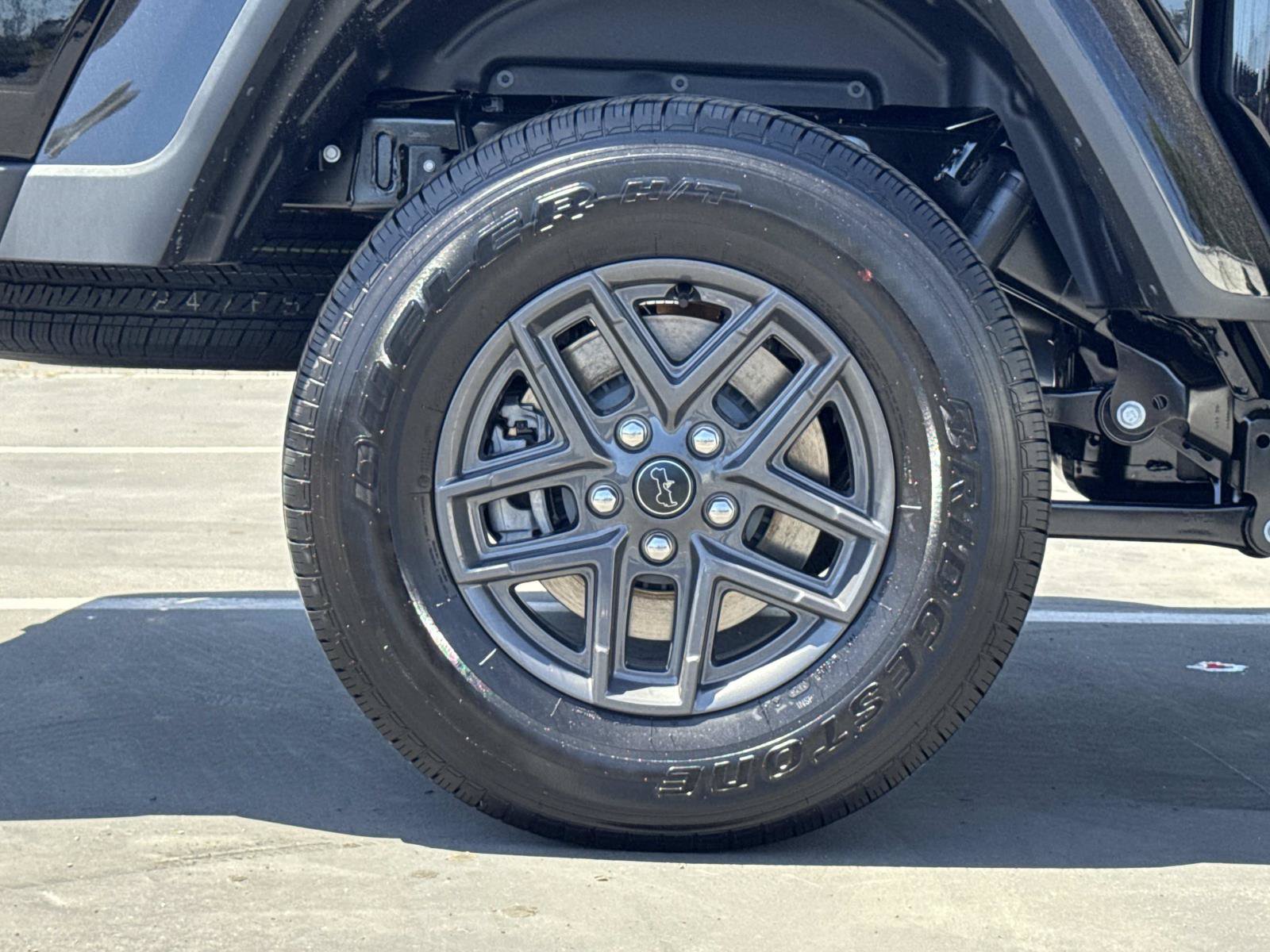 New 2026 Jeep Gladiator Sport AWD/4WD image 35