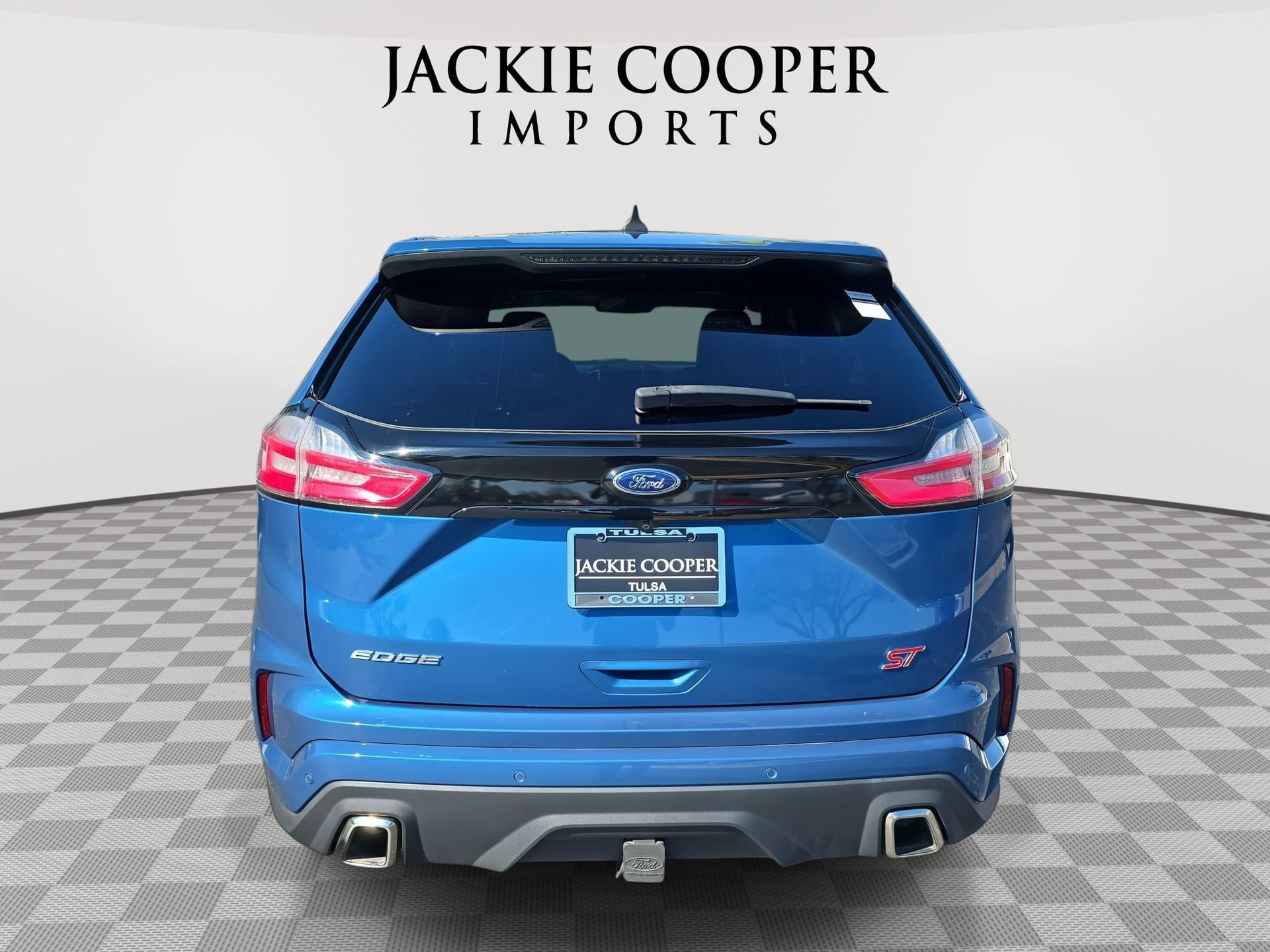 Used 2020 Ford Edge ST w/ Equipment Group 401A image 6