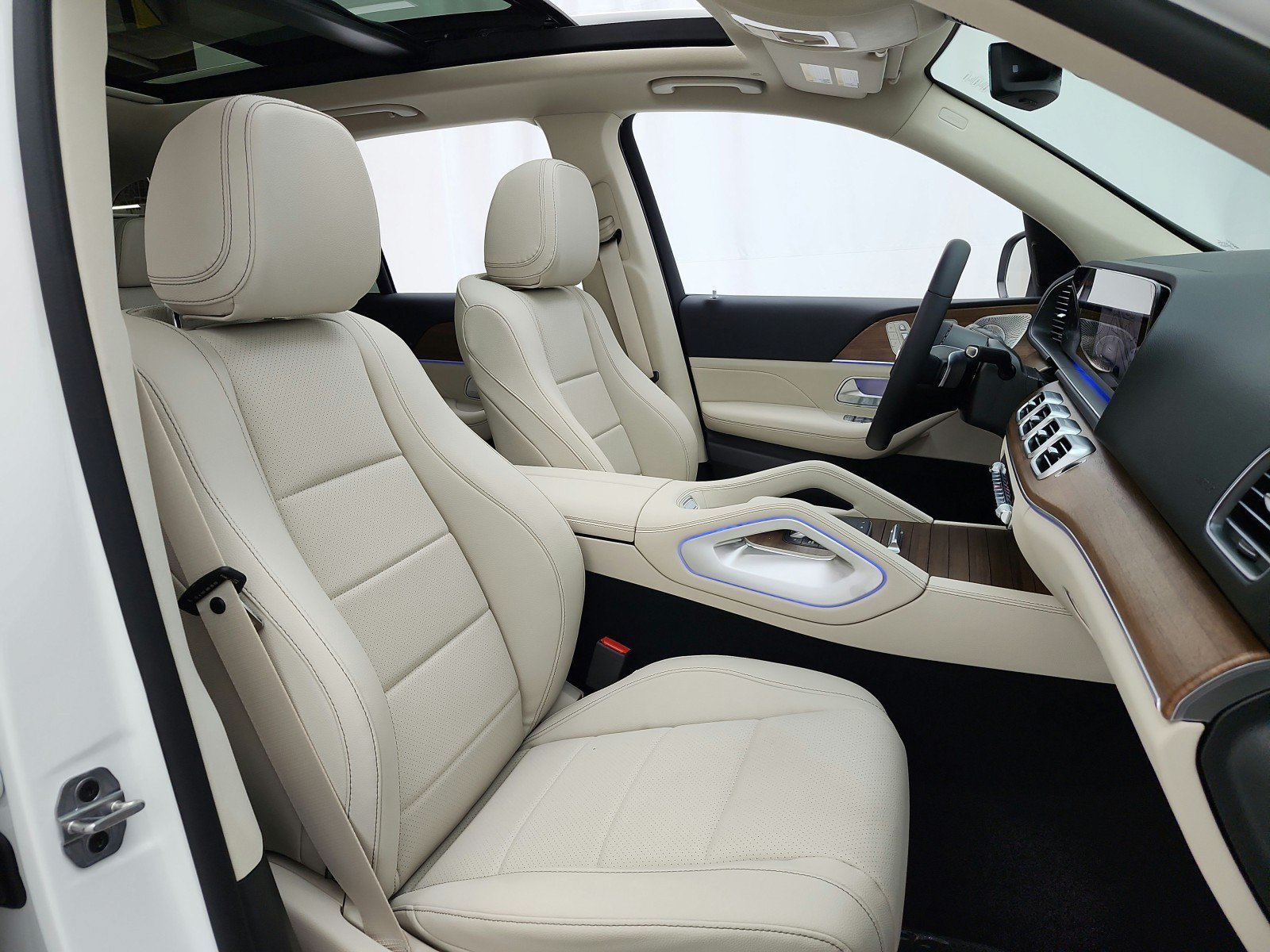 New 2026 Mercedes-Benz GLE 450e 4MATIC image 15