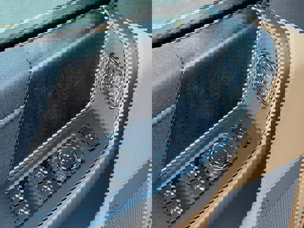 New 2026 Ford F250 Lariat w/ Lariat Ultimate Package image 17