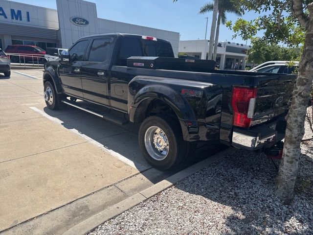 Used 2019 Ford F450 Lariat w/ Lariat Ultimate Package AWD/4WD image 3