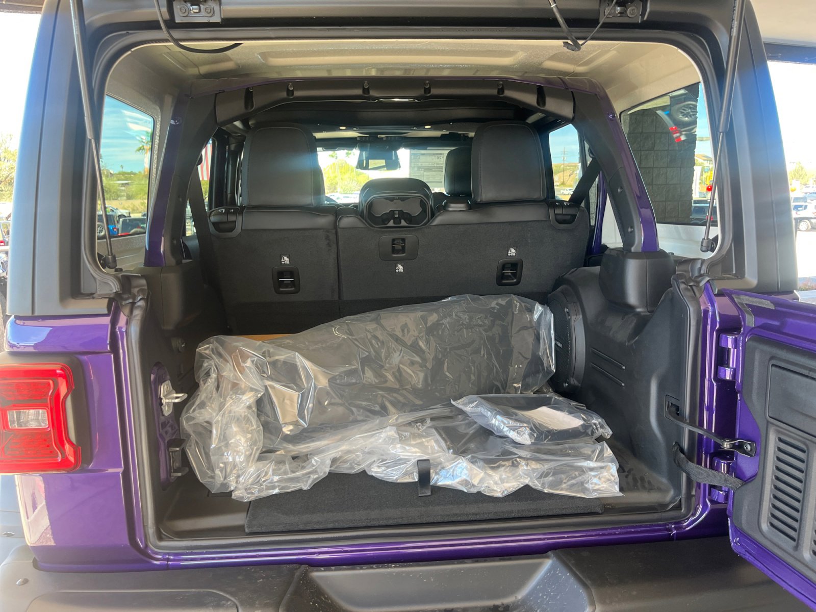 New 2026 Jeep Wrangler Unlimited Rubicon image 32
