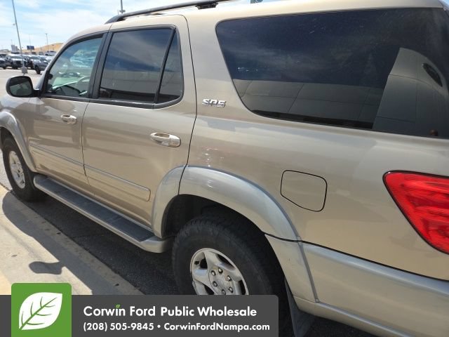Used 2001 Toyota Sequoia SR5 AWD/4WD image 9