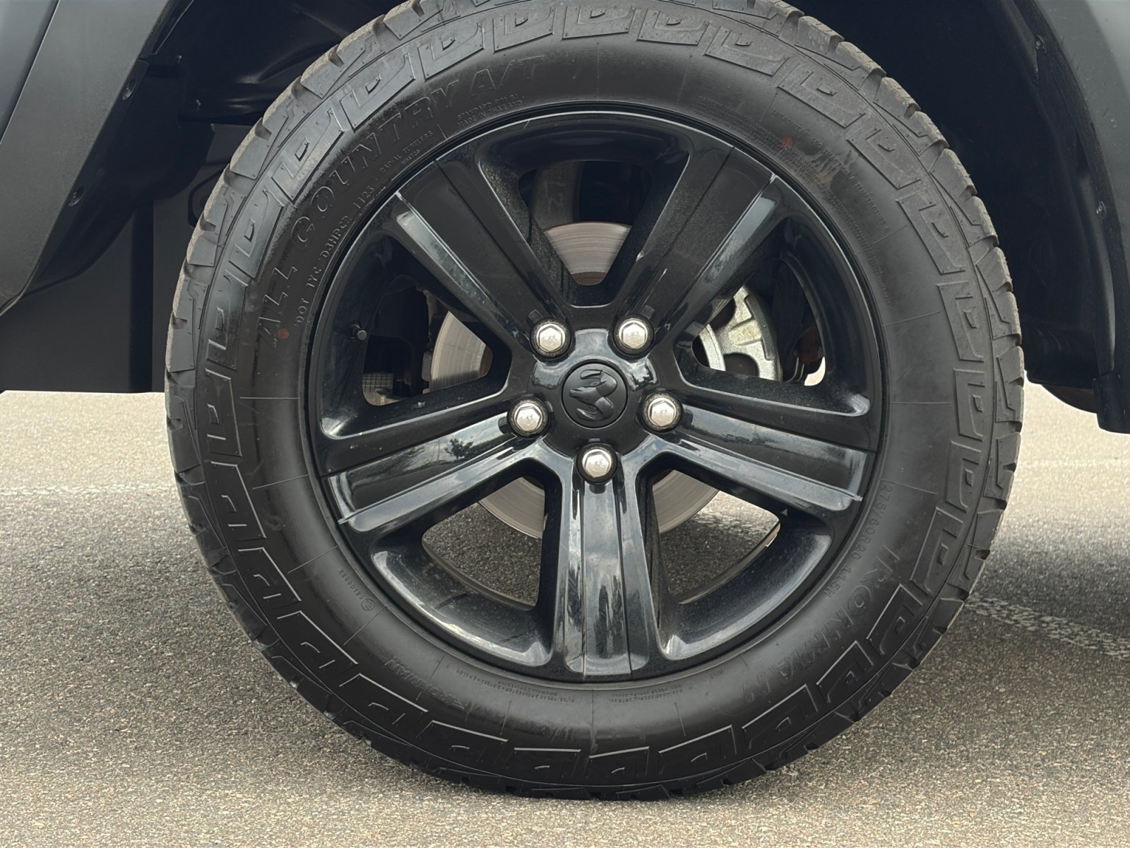 Used 2024 RAM 1500 Warlock AWD/4WD image 12