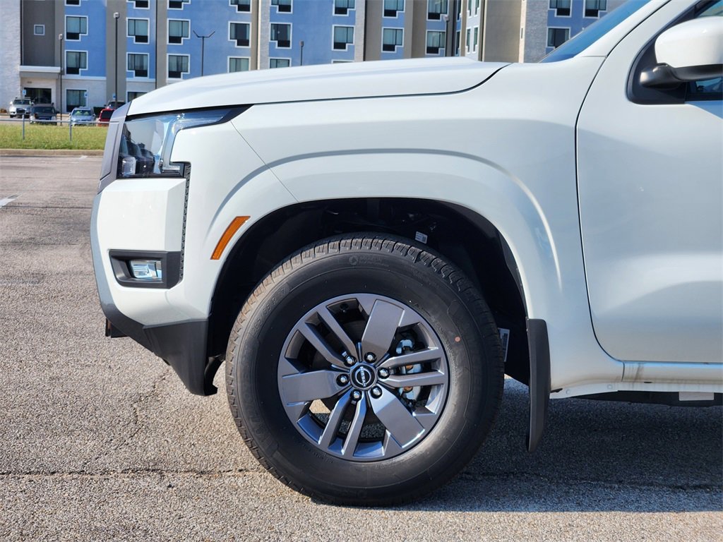 New 2025 Nissan Frontier SV w/ SV Convenience Package image 6